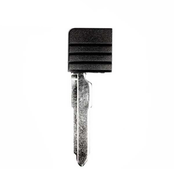 2006-2010 Mazda / Emergency Key / MZ27 / PN: D4Y1-76-2GXA / w/ Chip (AFTERMARKET)
