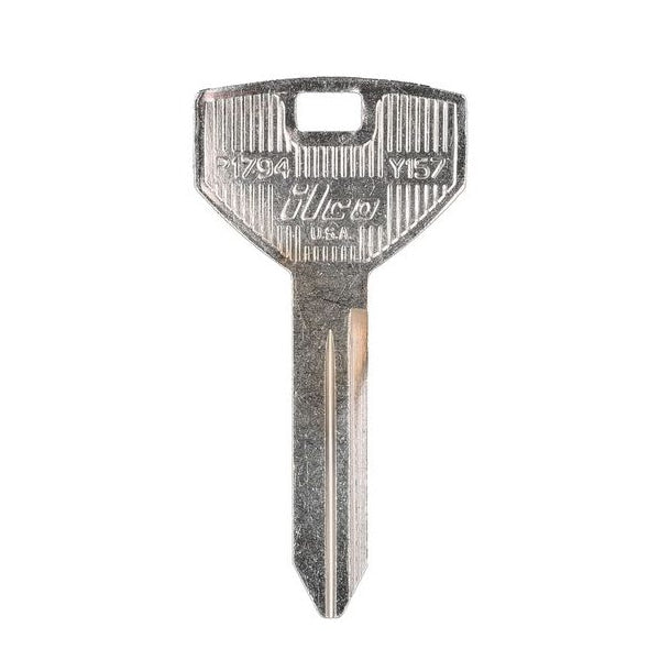 ILCO - Y157 - P1794 - Chrysler - Dodge - Jeep - Metal Key Blank